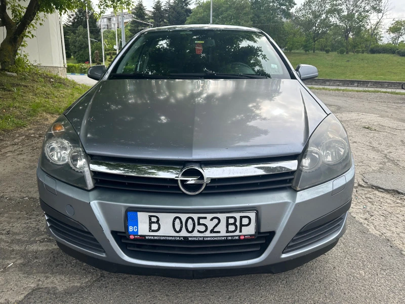 Opel Astra H, снимка 1 - Автомобили и джипове - 46491720