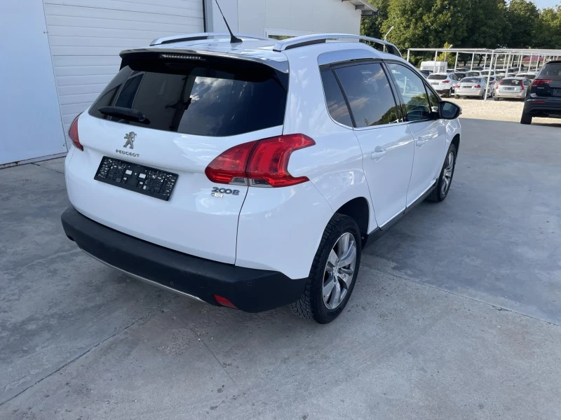 Peugeot 2008 1.6hdi 92k.c* Navi* UNIKAT* , снимка 14 - Автомобили и джипове - 46913378