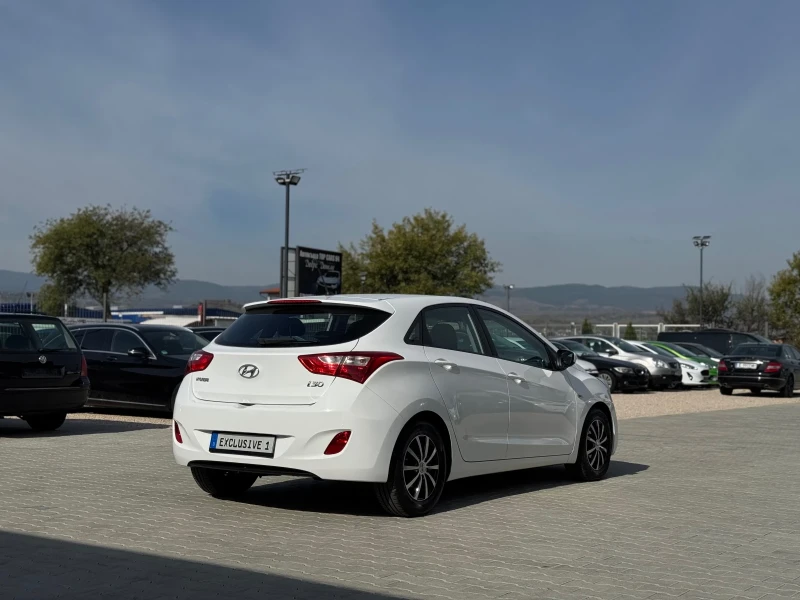 Hyundai I30 1.6CRDI LED SERVIZ TOP EURO-6 , снимка 5 - Автомобили и джипове - 47619662