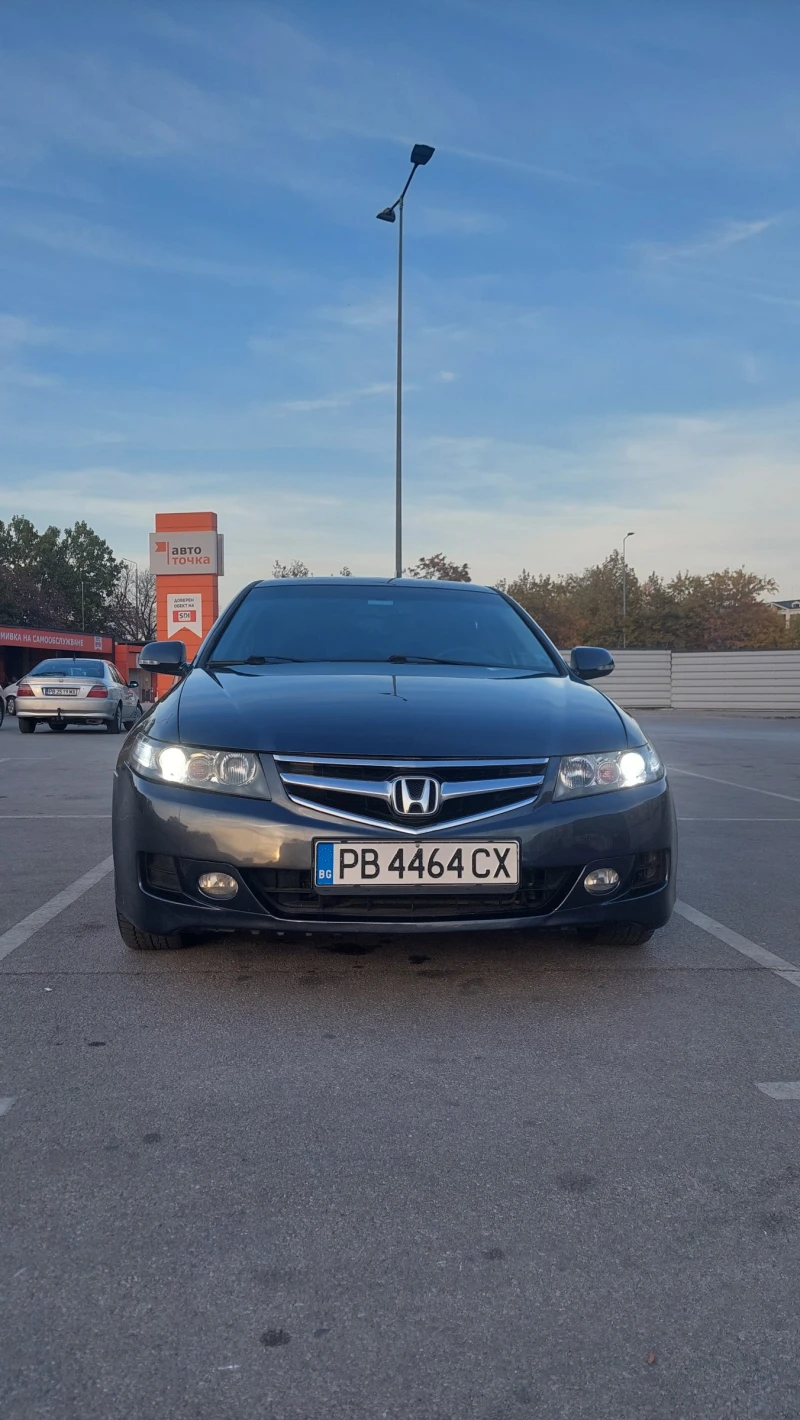 Honda Accord 2.2 i-CTDi Facelift, снимка 1 - Автомобили и джипове - 47919828