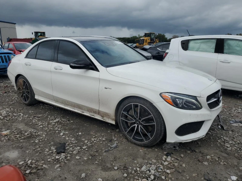 Mercedes-Benz C 43 AMG BURMESTER* HEADUP* М.ТОЧКА* МАСАЖ* КАМЕРА* KEYLESS, снимка 4 - Автомобили и джипове - 48199389