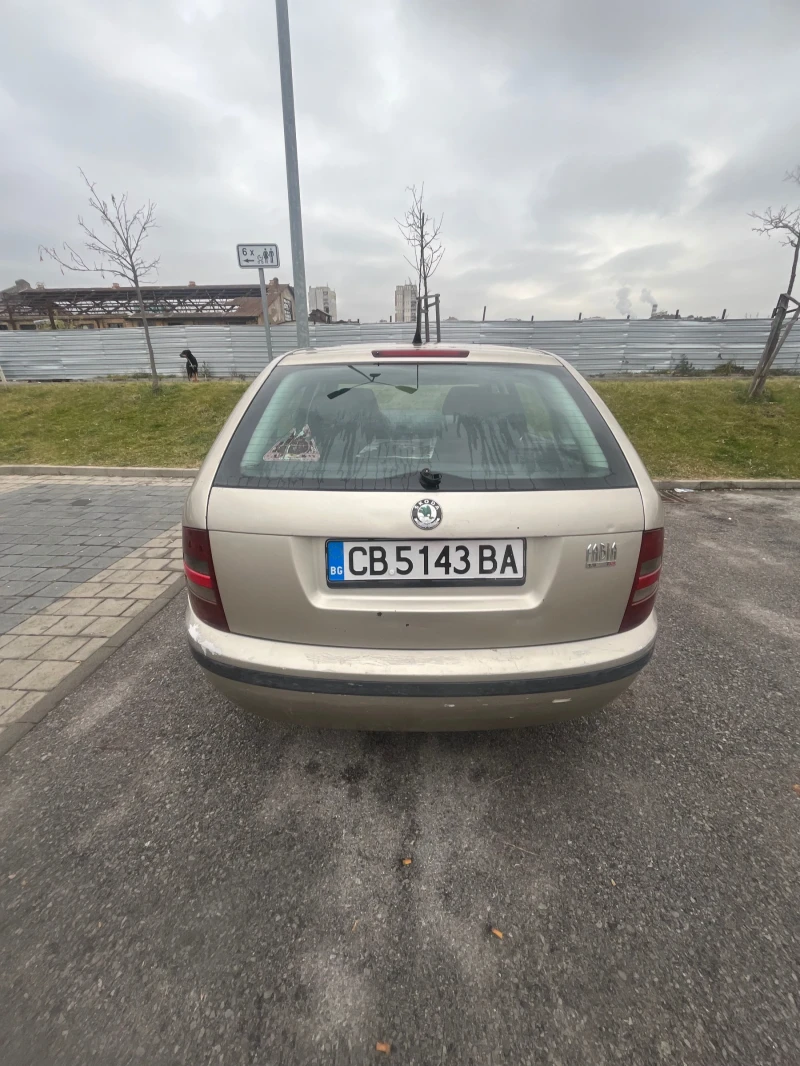 Skoda Fabia Комби 1.9 TDI PD, снимка 11 - Автомобили и джипове - 48226049