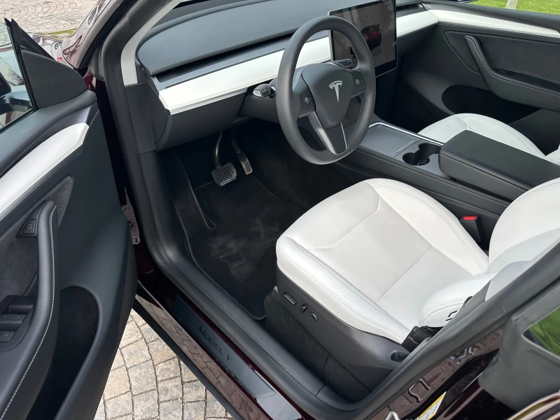 Tesla Model Y DUAL MOTOR Първи собственик, снимка 10 - Автомобили и джипове - 49851373