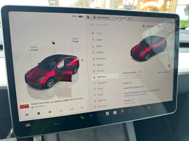 Tesla Model Y DUAL MOTOR Първи собственик, снимка 16 - Автомобили и джипове - 49851373