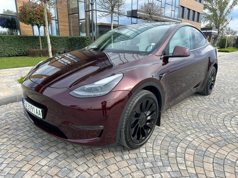 Tesla Model Y DUAL MOTOR Първи собственик