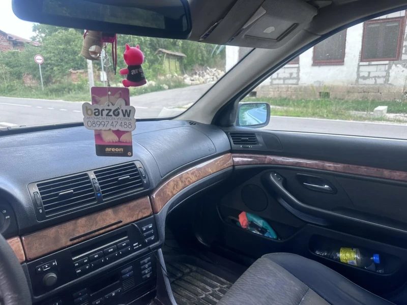 BMW 520 Бензин Газ теглич , снимка 8 - Автомобили и джипове - 52513049