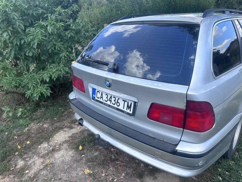 BMW 520 Бензин Газ теглич , снимка 4 - Автомобили и джипове - 52513049