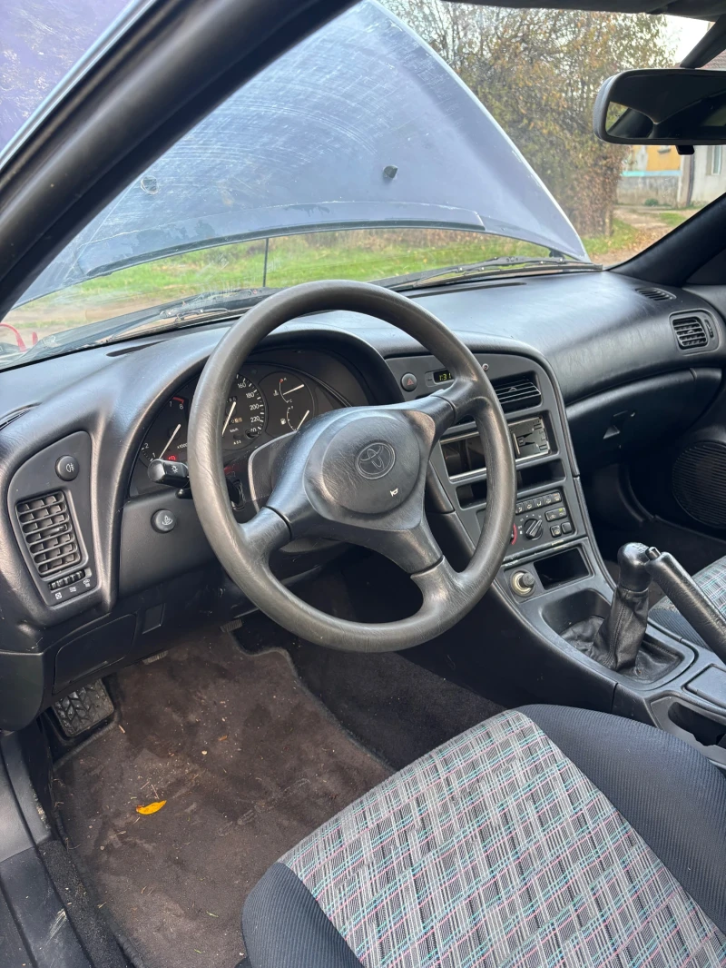 Toyota Celica, снимка 12 - Автомобили и джипове - 52353472