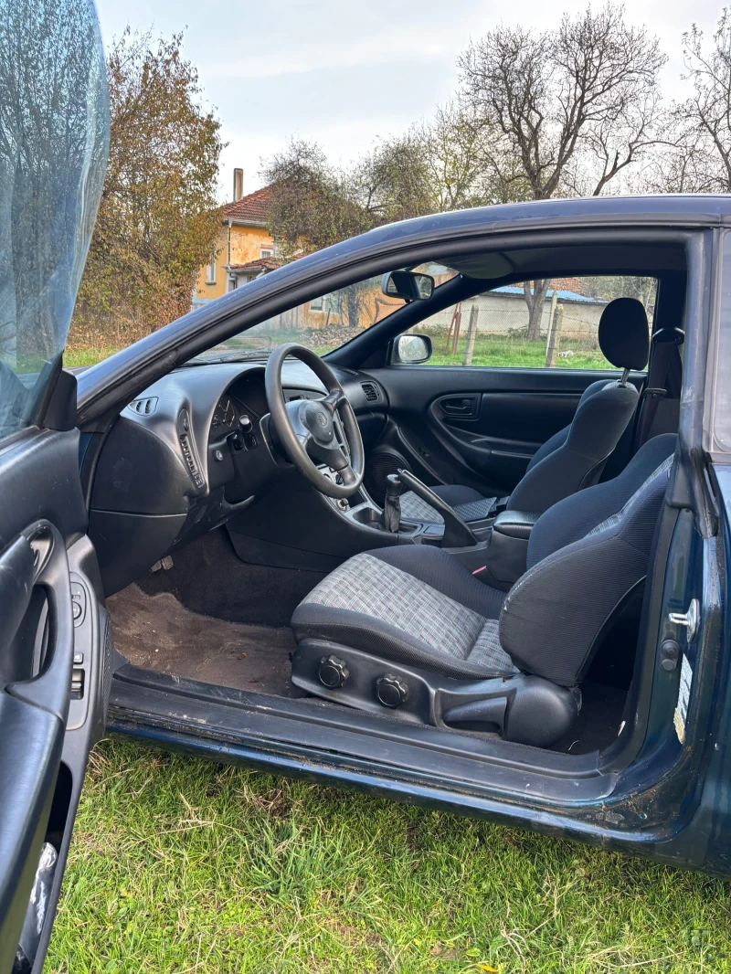 Toyota Celica, снимка 8 - Автомобили и джипове - 52353472