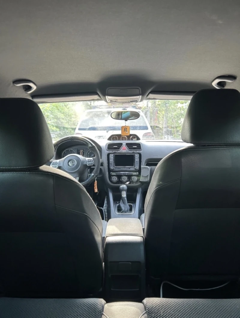 VW Scirocco R , снимка 12 - Автомобили и джипове - 52381469