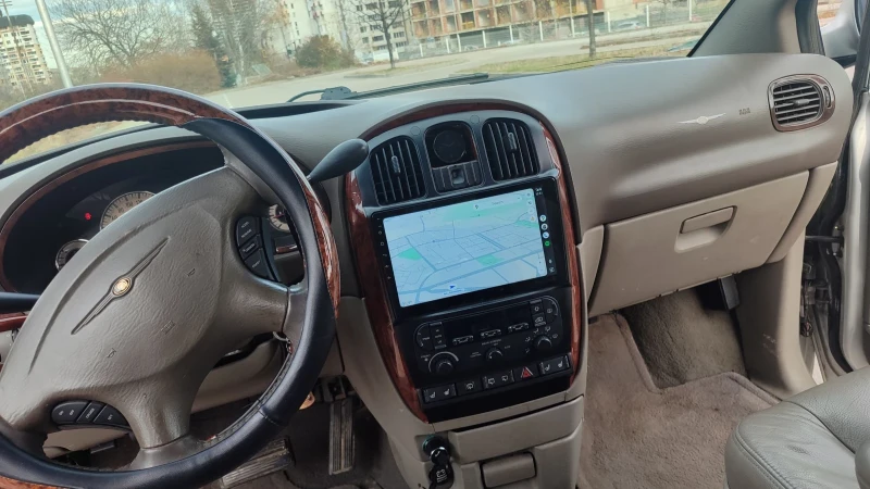Chrysler Gr.voyager, снимка 16 - Автомобили и джипове - 52537200