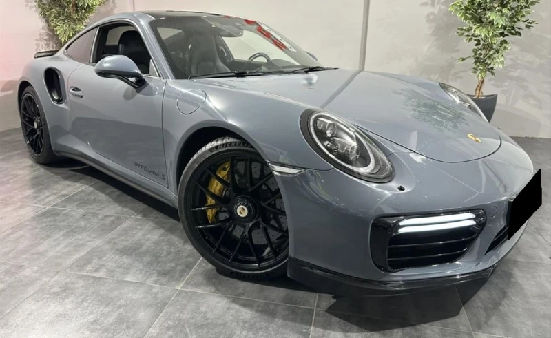 Porsche 911 Turbo S