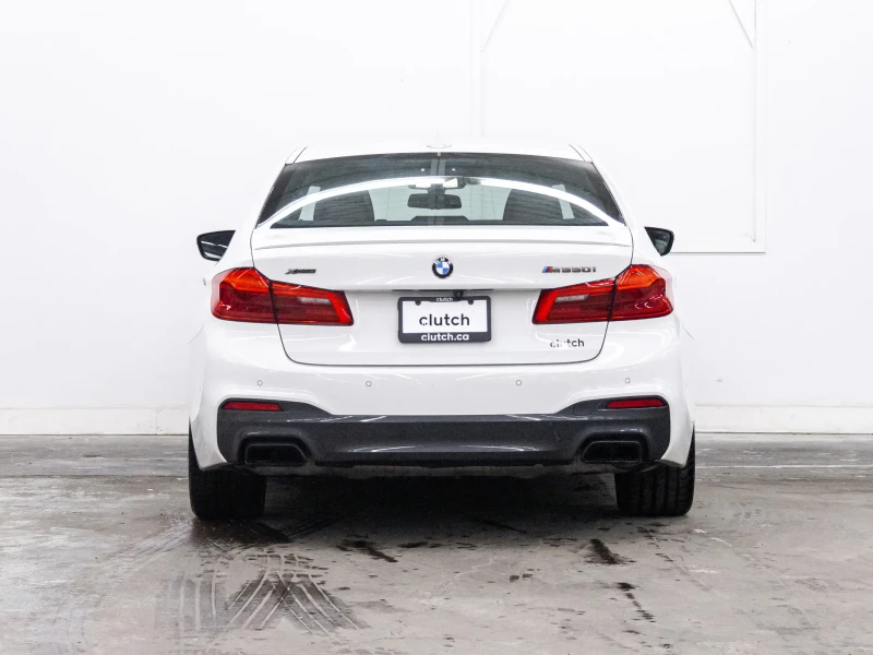 BMW 550 M-Performance * HUD * АвтоКредит * (ЦЕНА ДО БГ), снимка 4 - Автомобили и джипове - 53192797