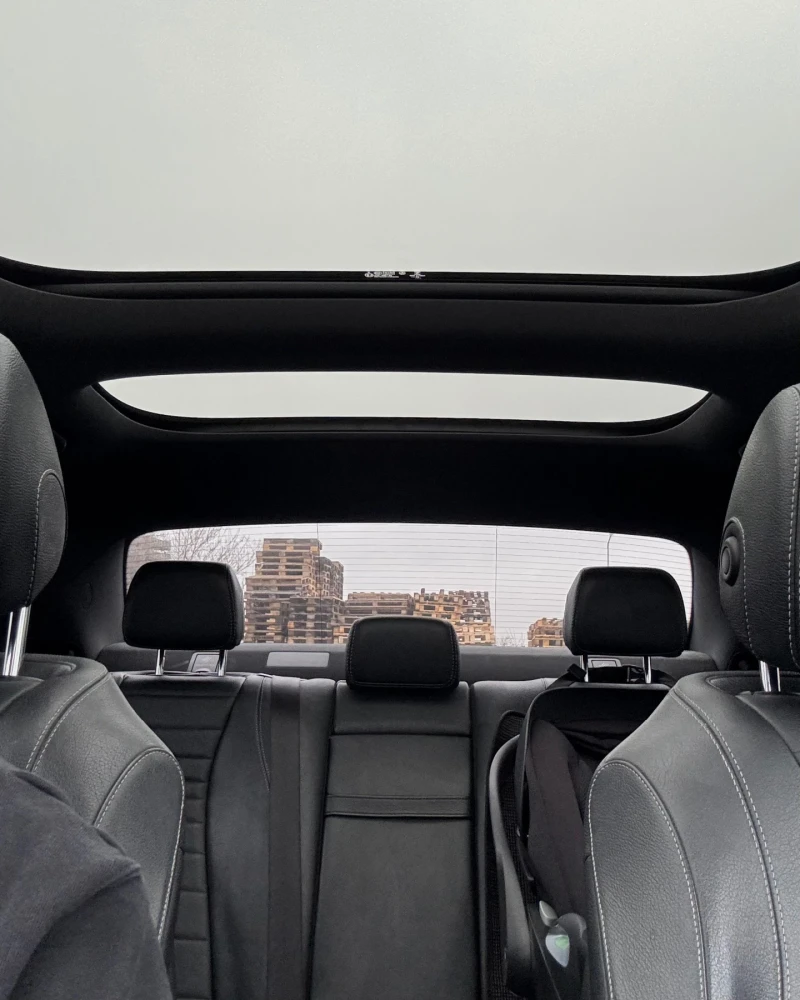 Mercedes-Benz E 220 AMG, Panorama, 360, HeadUp и др., снимка 11 - Автомобили и джипове - 53296675