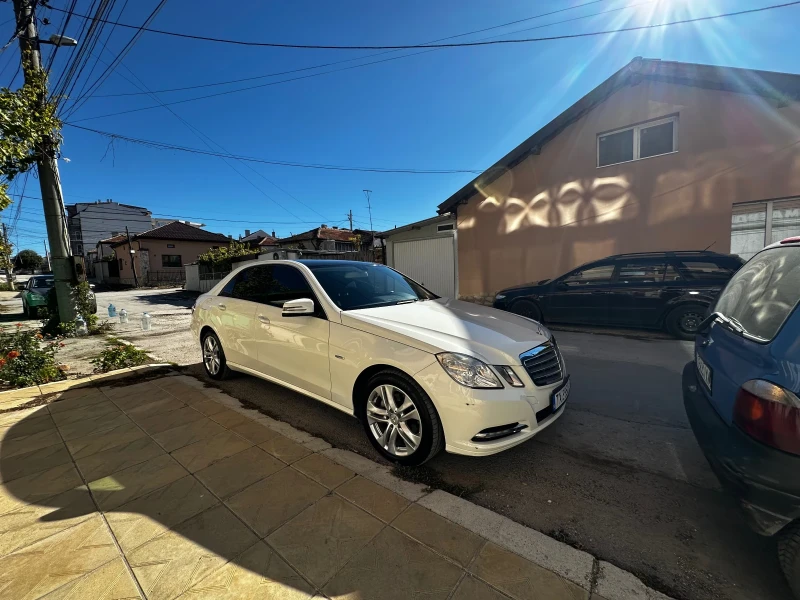 Mercedes-Benz E 220 CDI, снимка 3 - Автомобили и джипове - 53569987