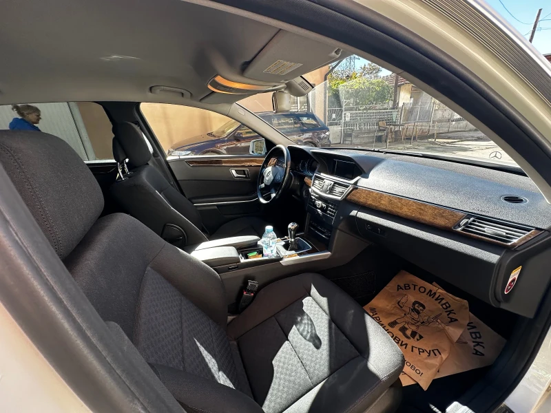 Mercedes-Benz E 220 CDI, снимка 7 - Автомобили и джипове - 53569987
