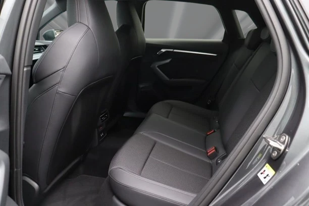 Audi A3 Sportback 40 TFSIe Quattro = S-line =  | Mobile.bg   11