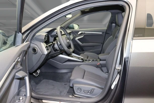 Audi A3 Sportback 40 TFSIe Quattro = S-line =  | Mobile.bg   6