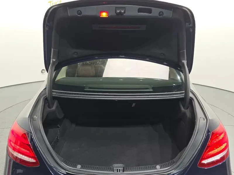 Mercedes-Benz E 300 ���� 30% ����� | Mobile.bg � ����������� 13