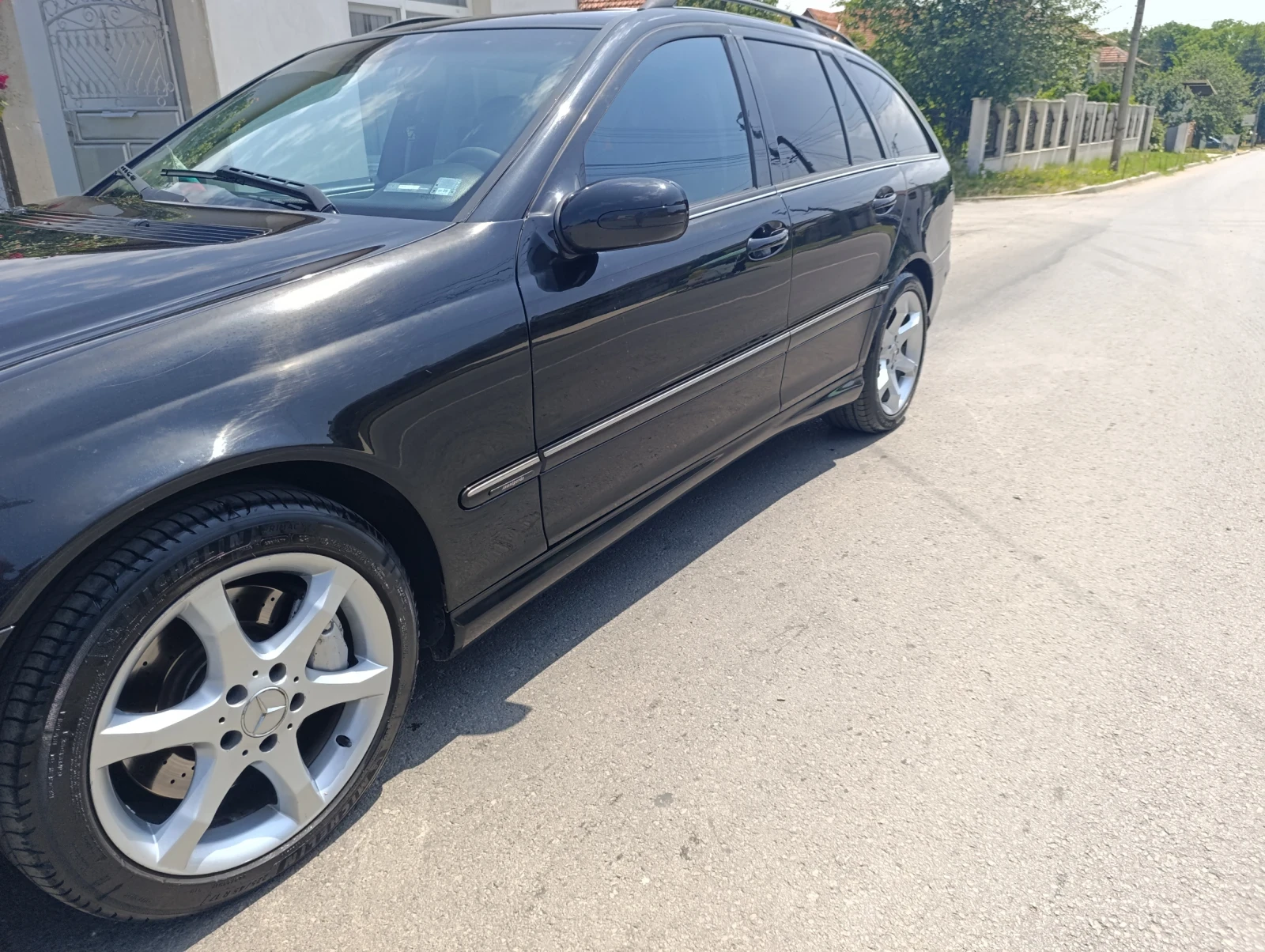 Mercedes-Benz C 230  - изображение 3