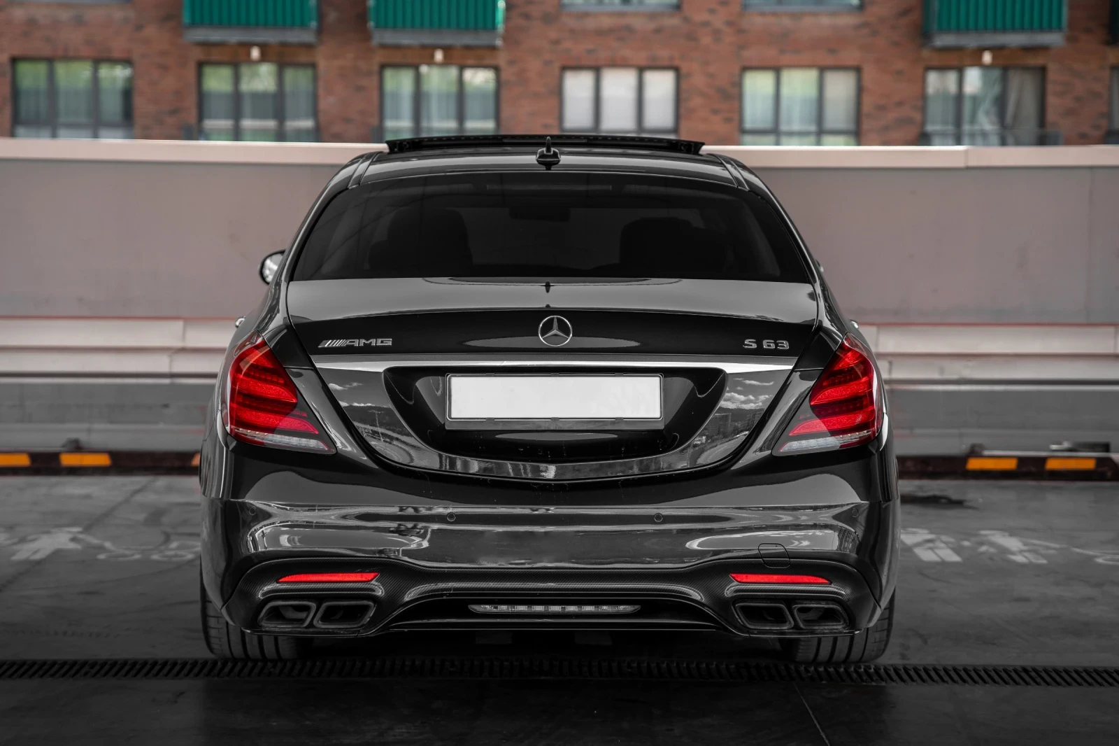 Mercedes-Benz S 63 AMG 4MATIC+ /BURMESTER/CERAMIC/360/MAX FULL FULL - изображение 3