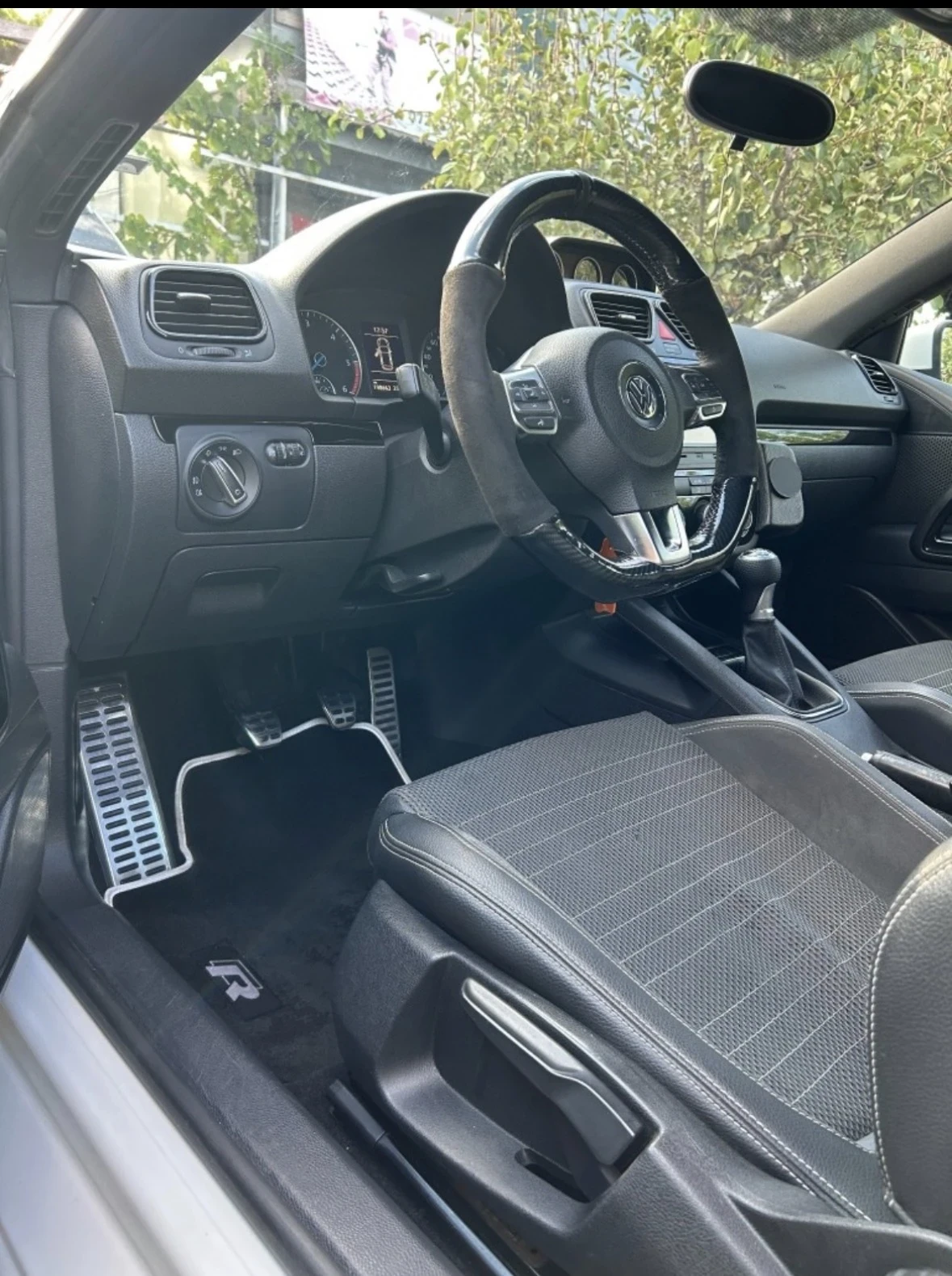 VW Scirocco R  | Mobile.bg   11