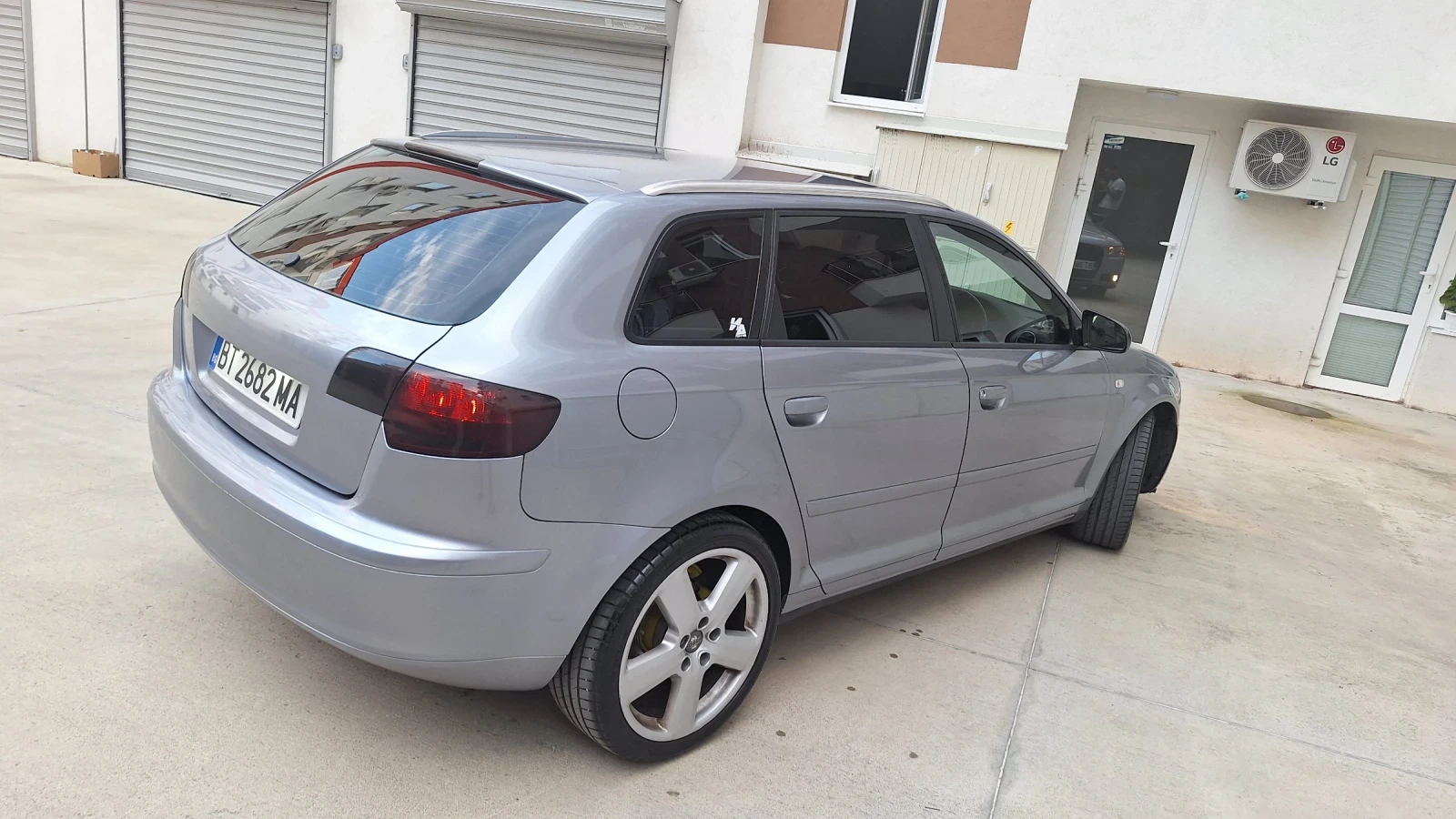 Audi A3 2.0 DSG - изображение 6