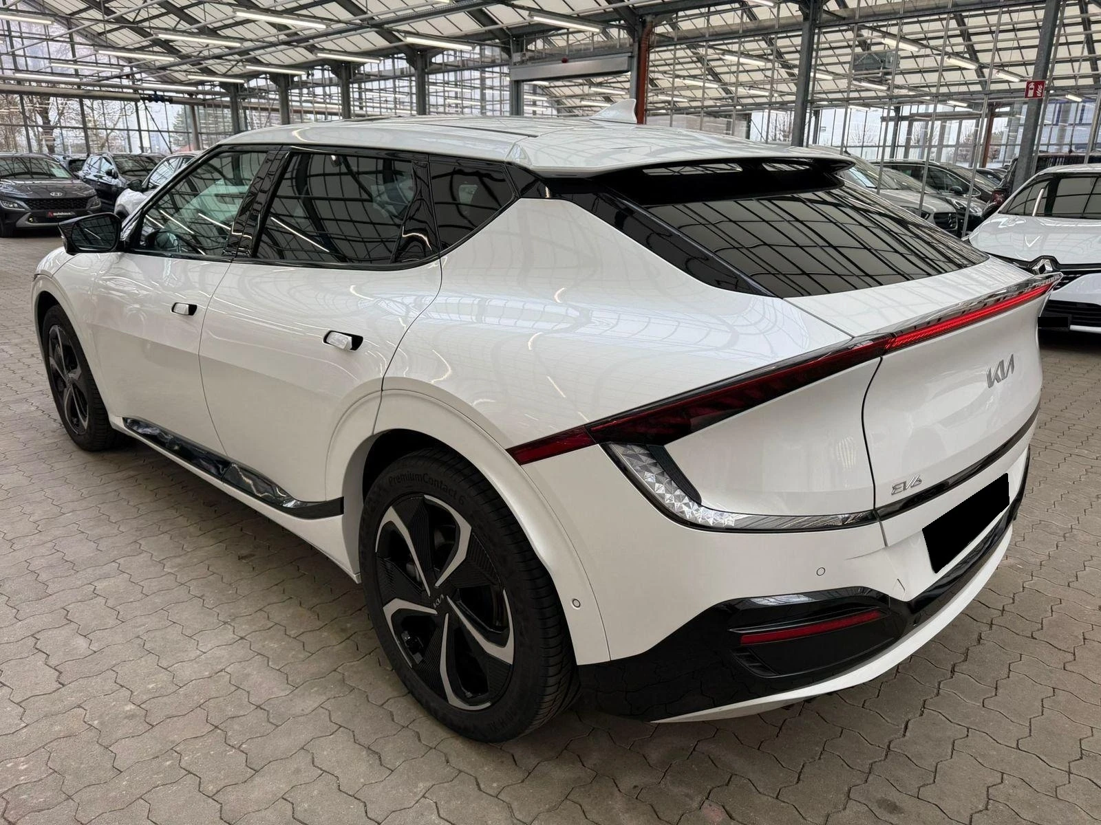 Kia EV6 GT-LINE 4WD PANORAMA MERIDIAN CAMERA - изображение 3