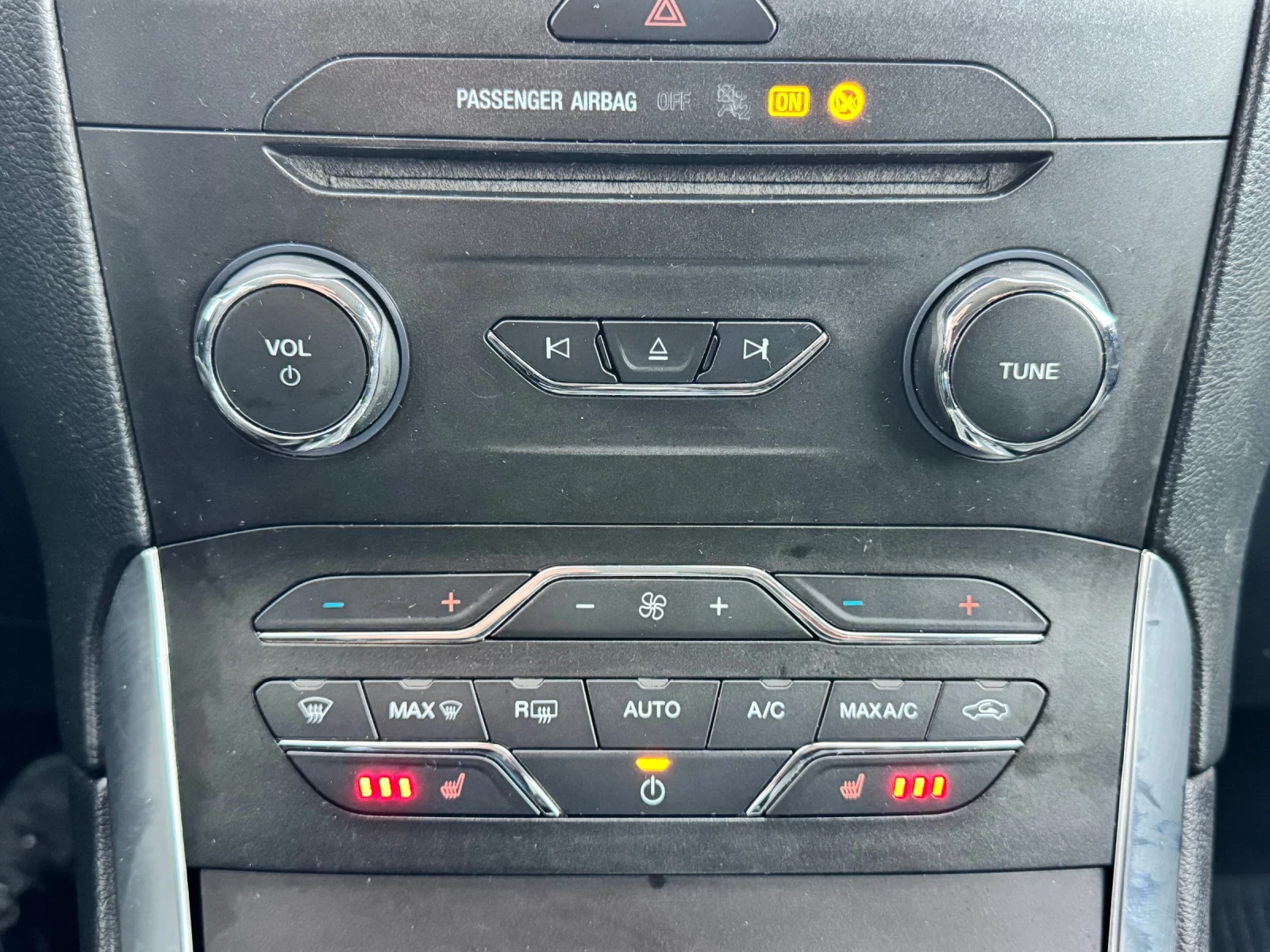 Ford S-Max 2.0TDCI ИТАЛИЯ АВТОМАТ, снимка 13 - Автомобили и джипове - 53968786