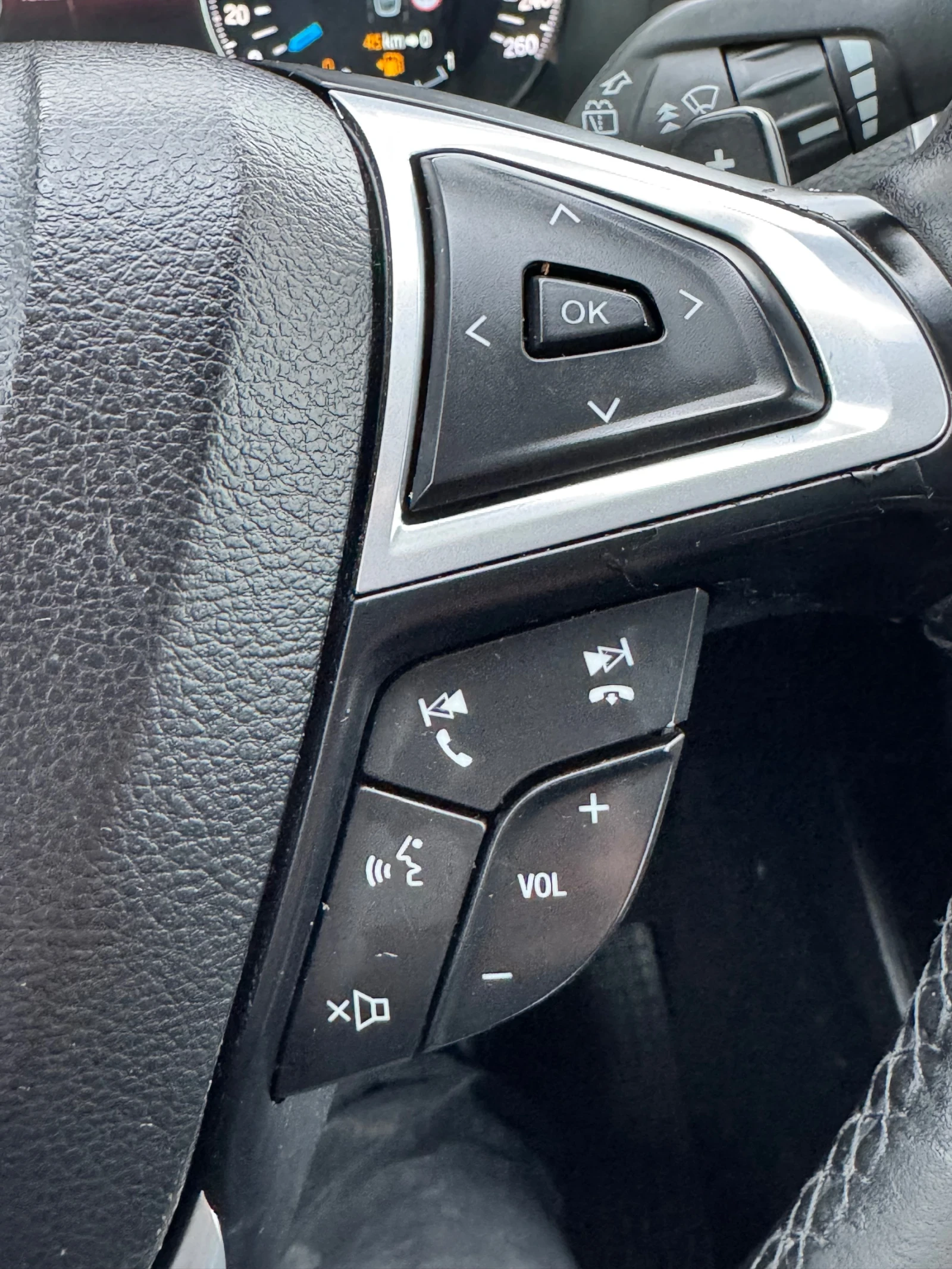 Ford S-Max 2.0TDCI ИТАЛИЯ АВТОМАТ, снимка 14 - Автомобили и джипове - 53968786