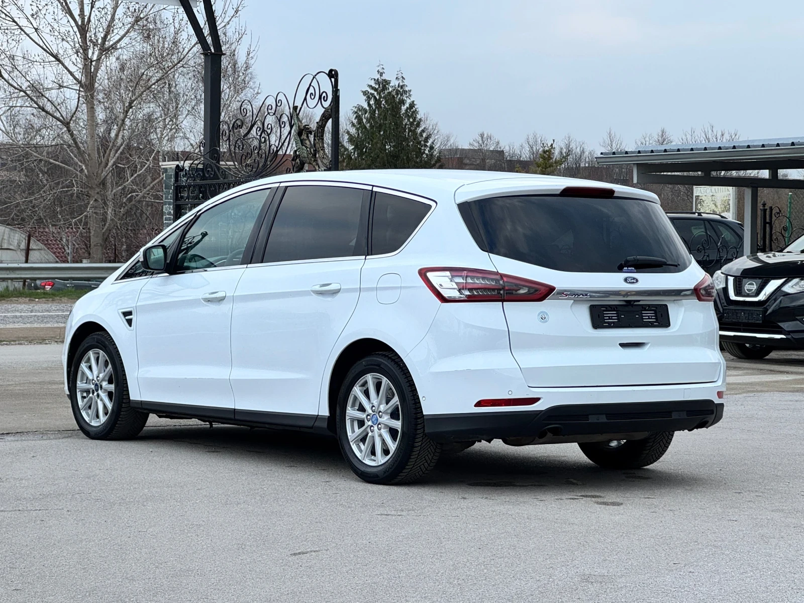 Ford S-Max 2.0TDCI ИТАЛИЯ АВТОМАТ, снимка 3 - Автомобили и джипове - 53968786