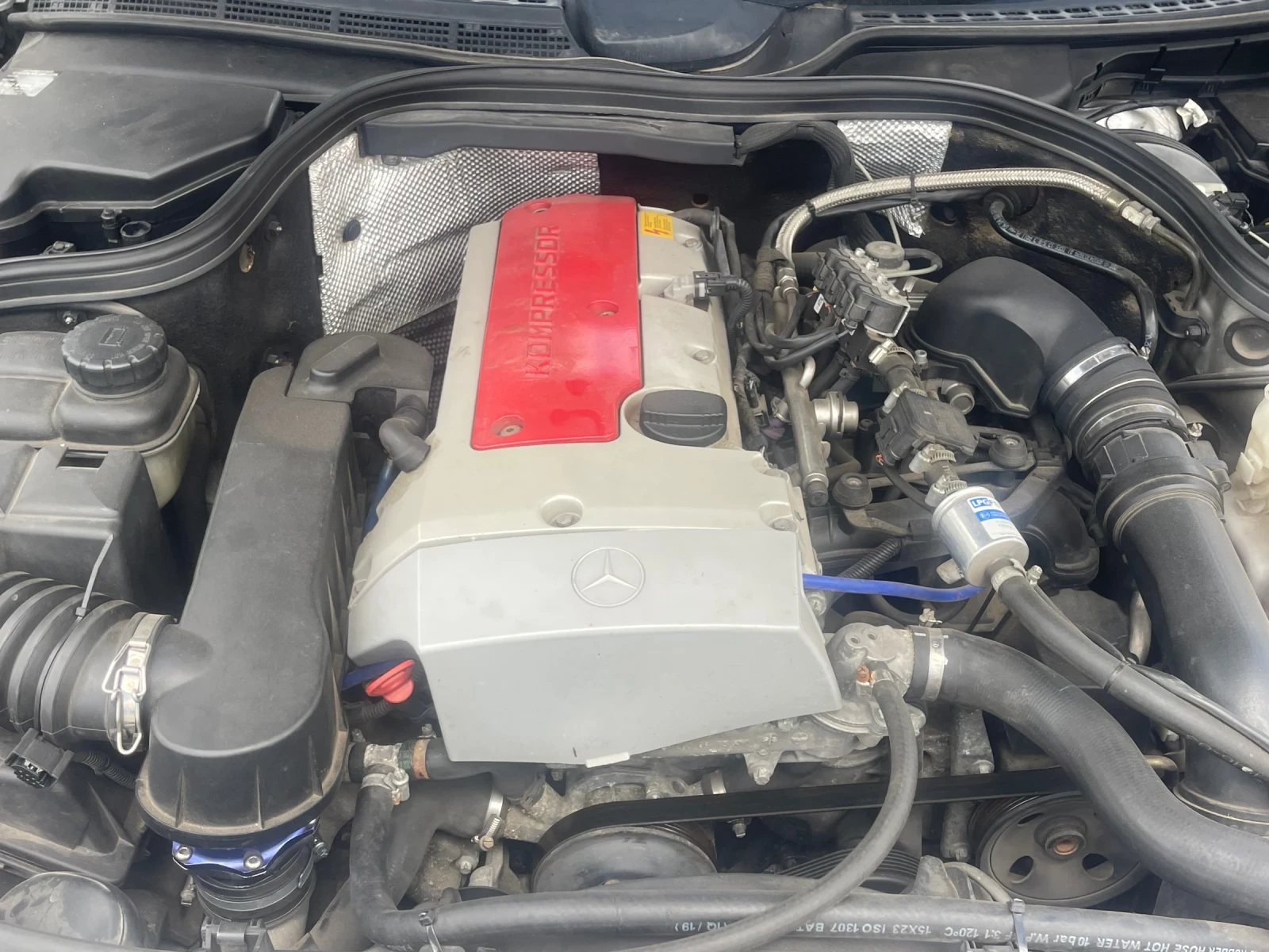 Mercedes-Benz CLK 200 compressor, снимка 5 - Автомобили и джипове - 54520166