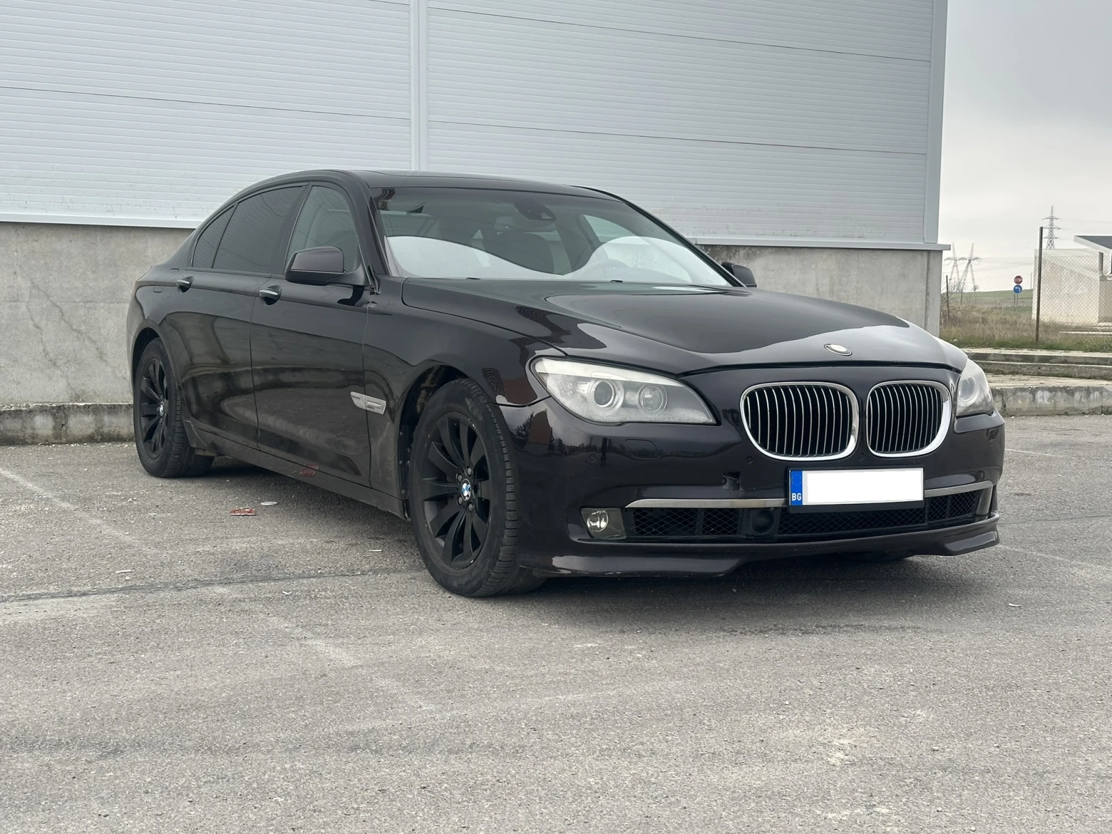 BMW 750 F02 4.4 408 hp, снимка 8 - Автомобили и джипове - 54609056