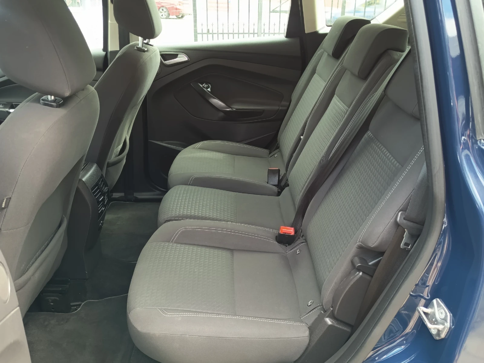 Ford C-max 1.5tdci, снимка 10 - Автомобили и джипове - 54754251