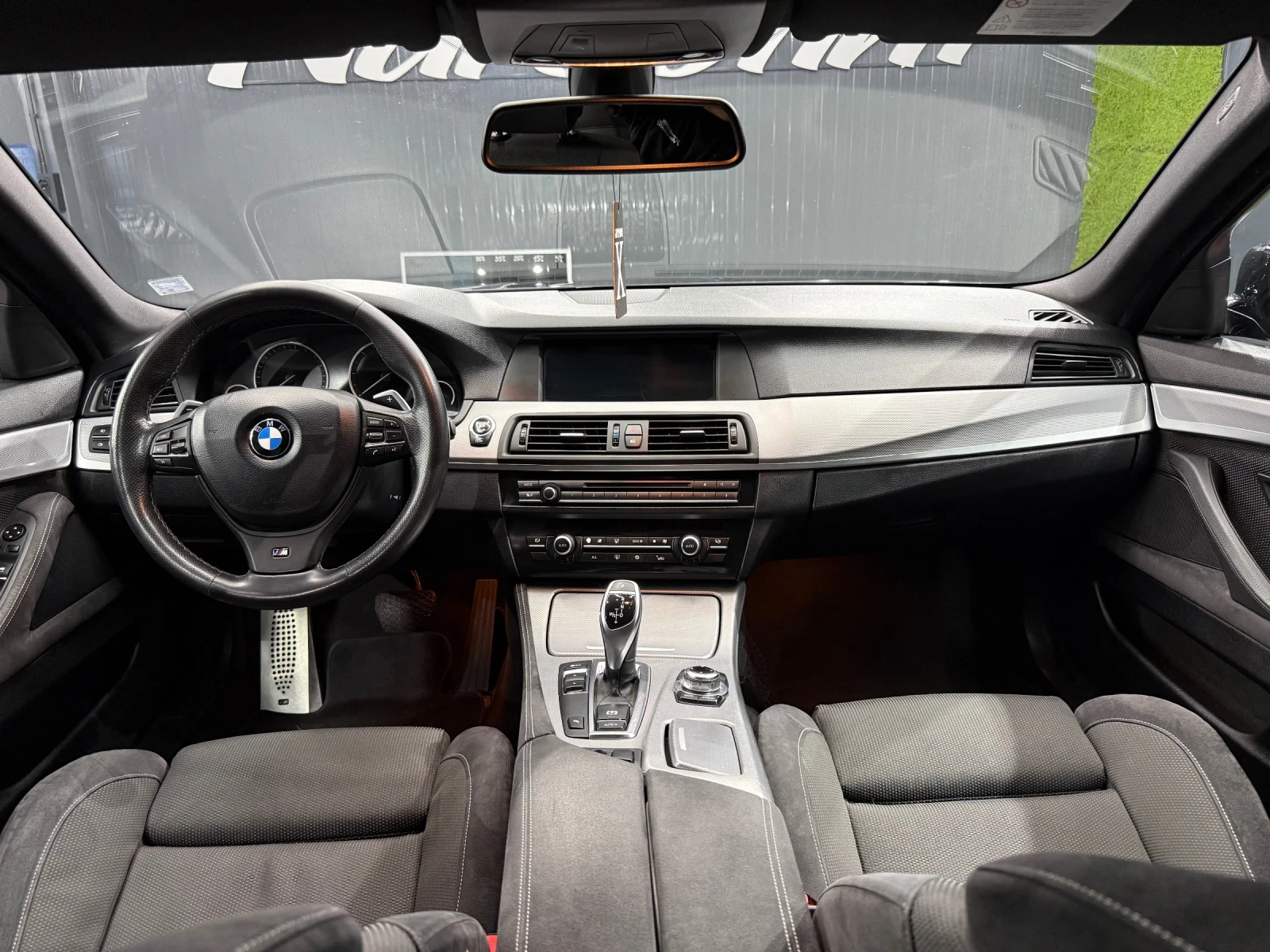 BMW 525 218hp M-PACK, снимка 7 - Автомобили и джипове - 54925182