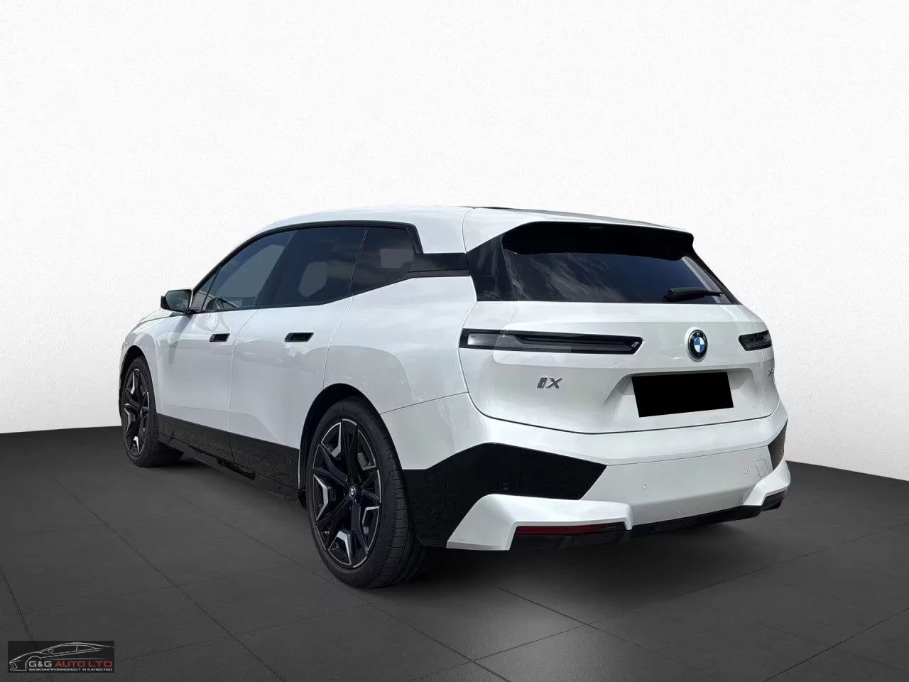 BMW iX xDRIVE/40/326HP/SPORT/HUD/SKY LOUNGE/PRO/360/519z, снимка 3 - Автомобили и джипове - 55129786