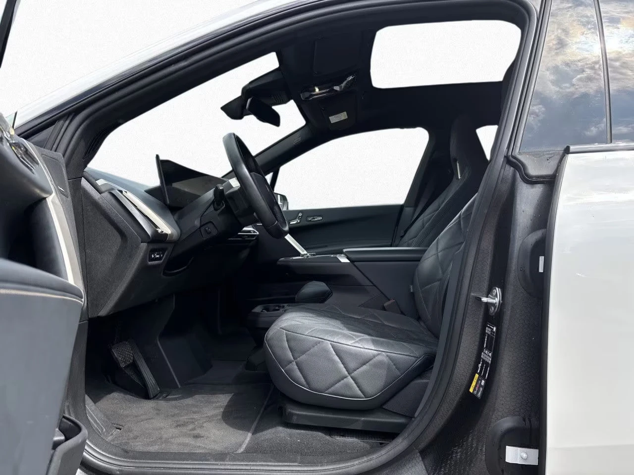 BMW iX xDRIVE/40/326HP/SPORT/HUD/SKY LOUNGE/PRO/360/519z, снимка 9 - Автомобили и джипове - 55129786