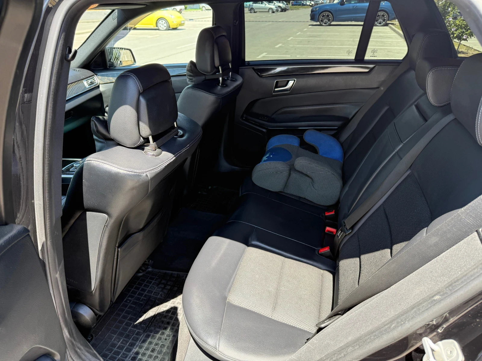 Mercedes-Benz E 220 E 220 BlueTEC 9G-Tronic Facelift Full LED , снимка 11 - Автомобили и джипове - 55162219