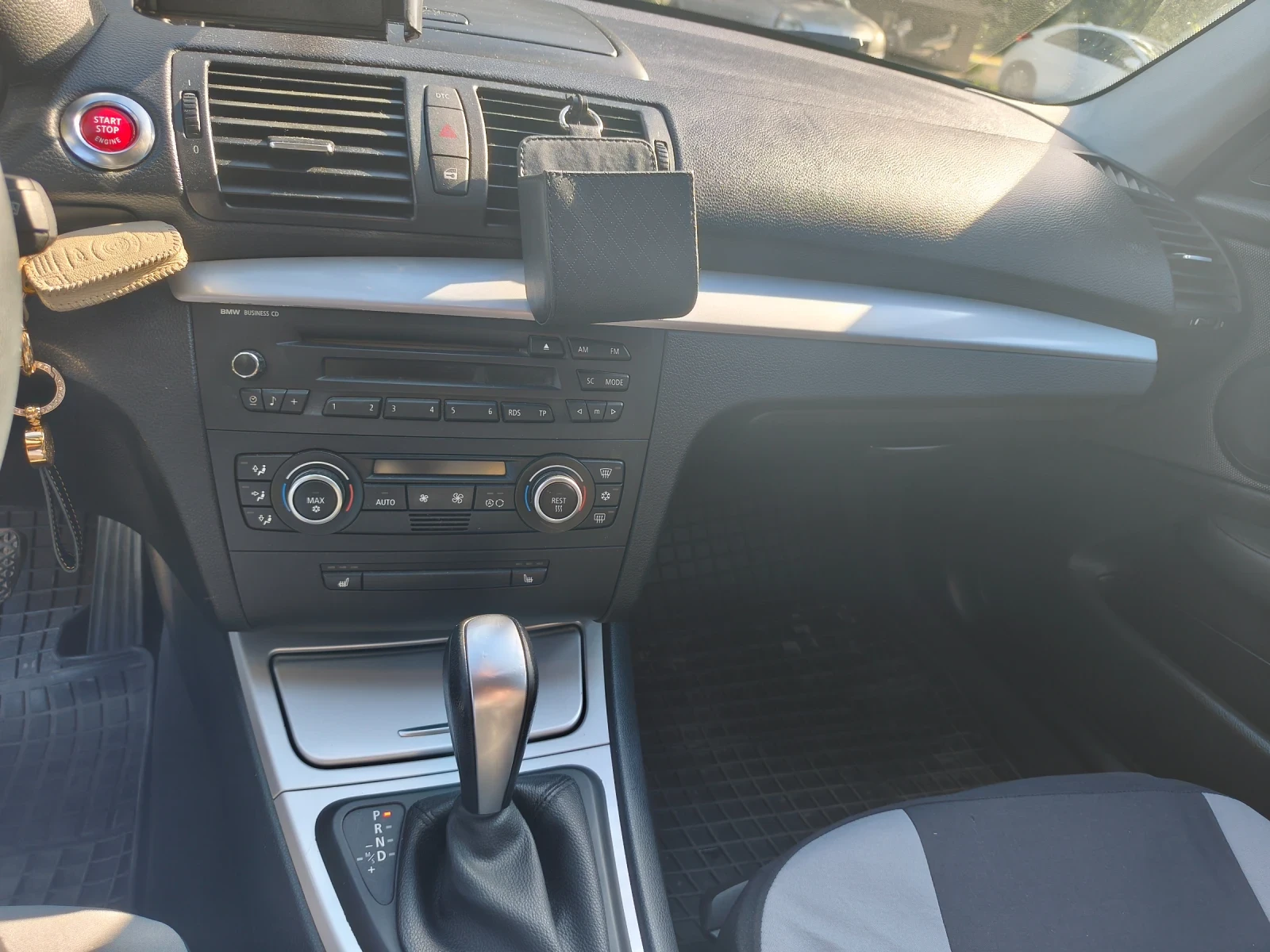BMW 118, снимка 3 - Автомобили и джипове - 55285630