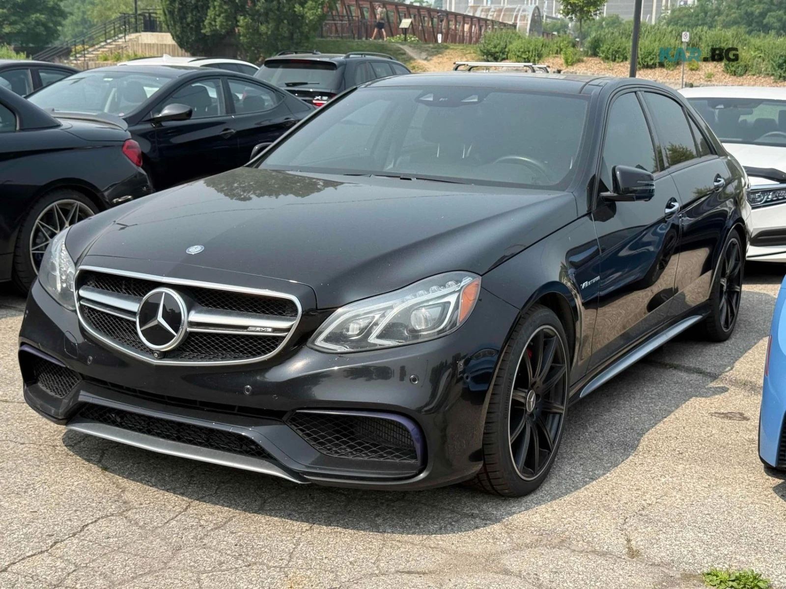 Mercedes-Benz E 63 AMG S Автокредит Цена до България