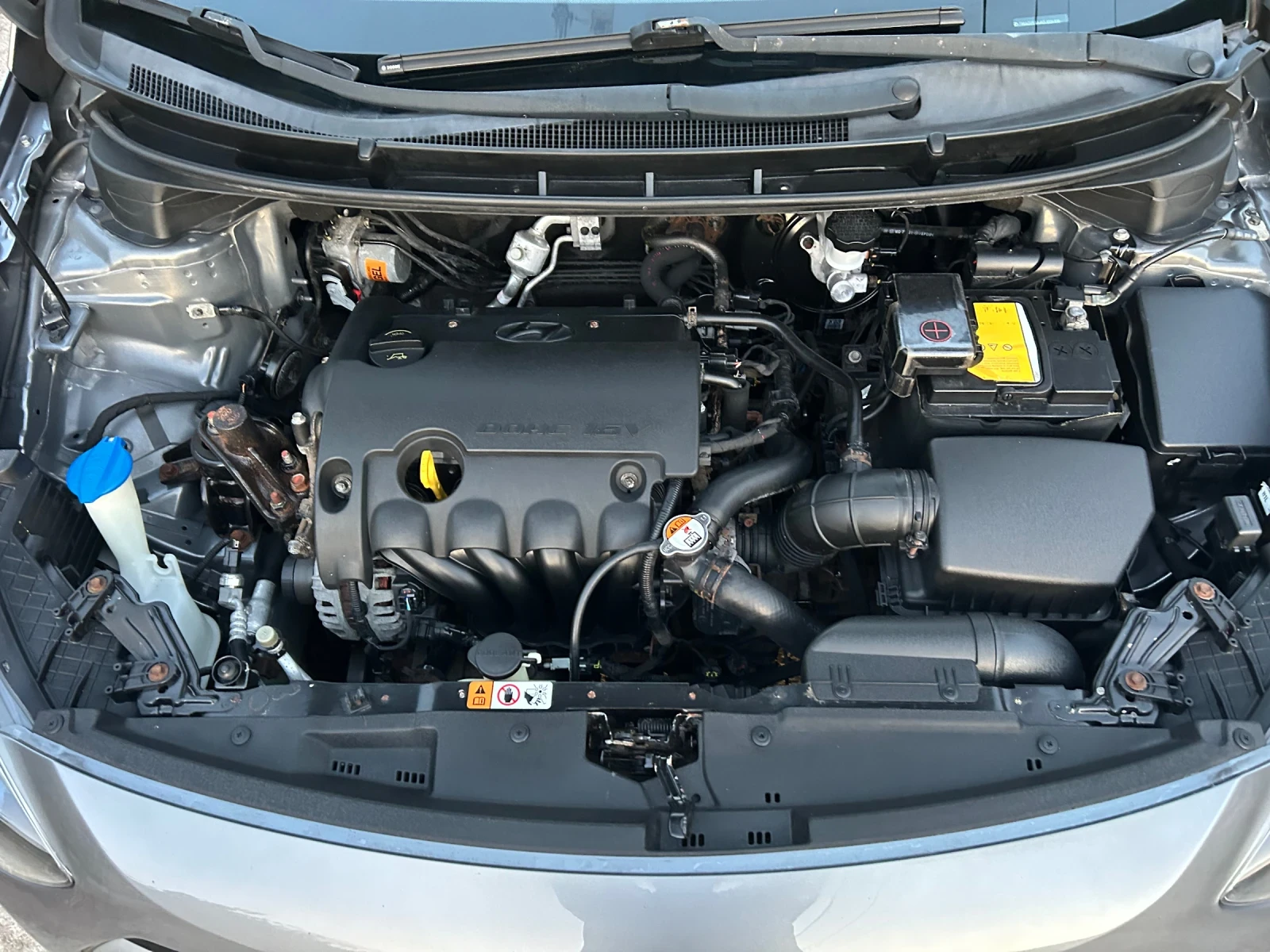 Hyundai I30 1.4 99к.с. 6 скорости., снимка 7 - Автомобили и джипове - 55730265