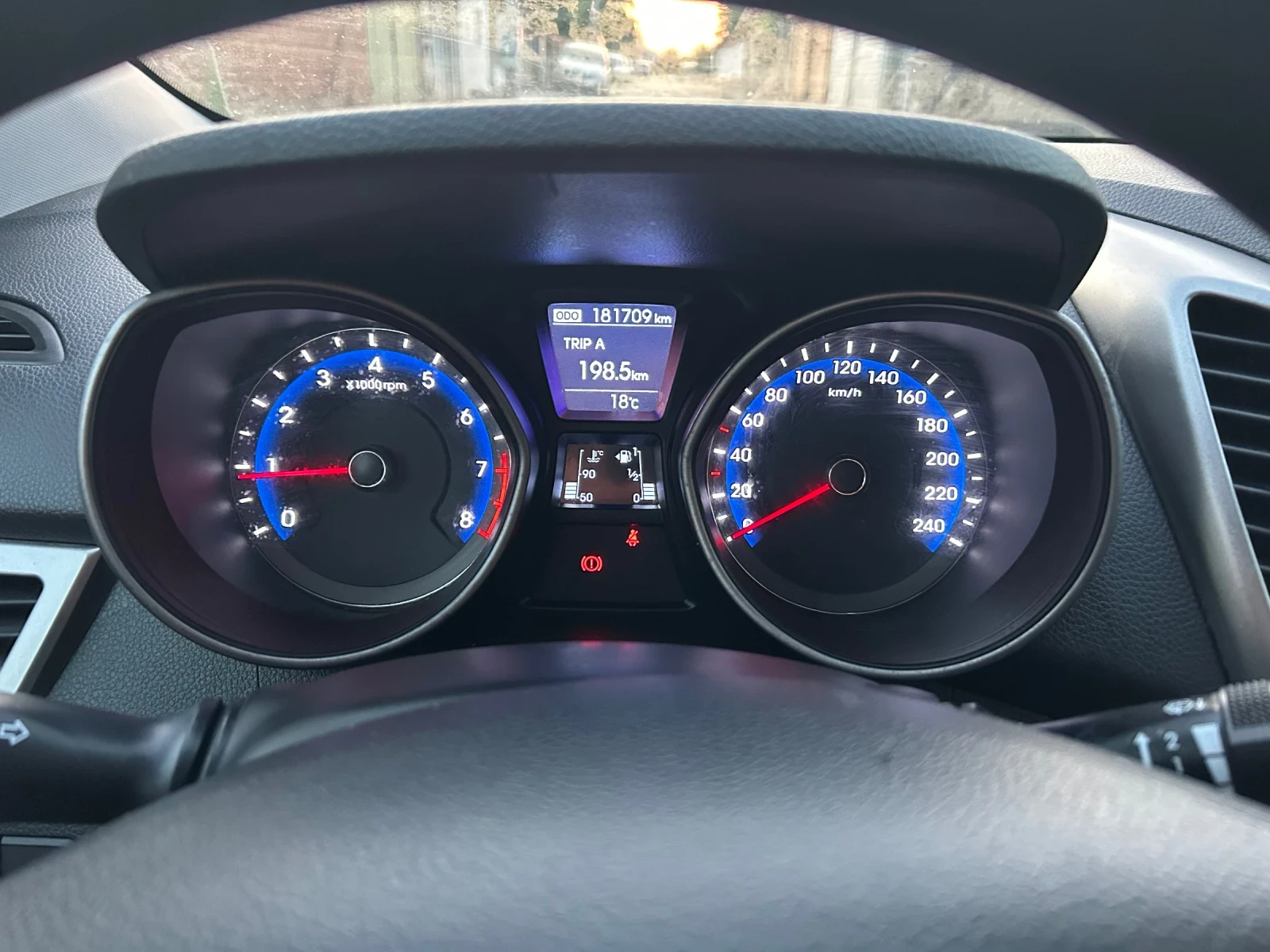 Hyundai I30 1.4 99к.с. 6 скорости., снимка 10 - Автомобили и джипове - 55730265