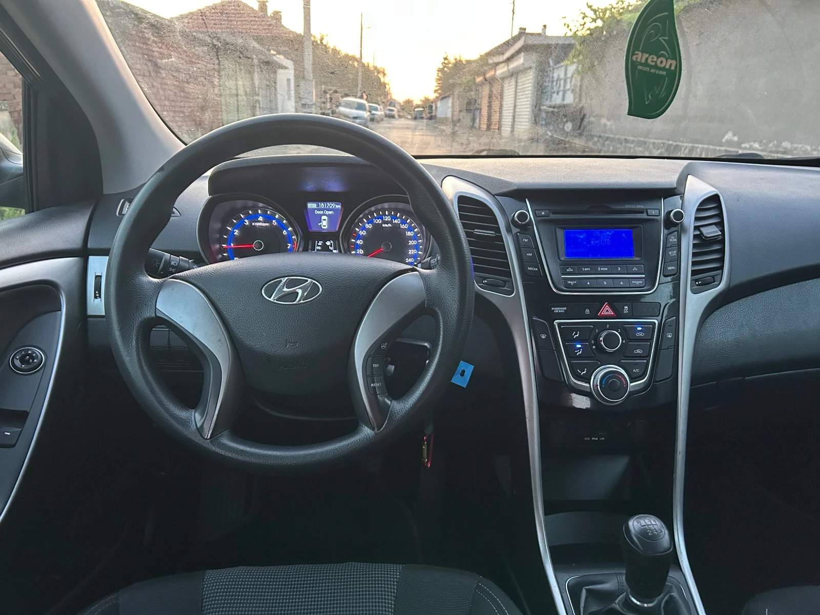 Hyundai I30 1.4 99к.с. 6 скорости., снимка 9 - Автомобили и джипове - 55730265