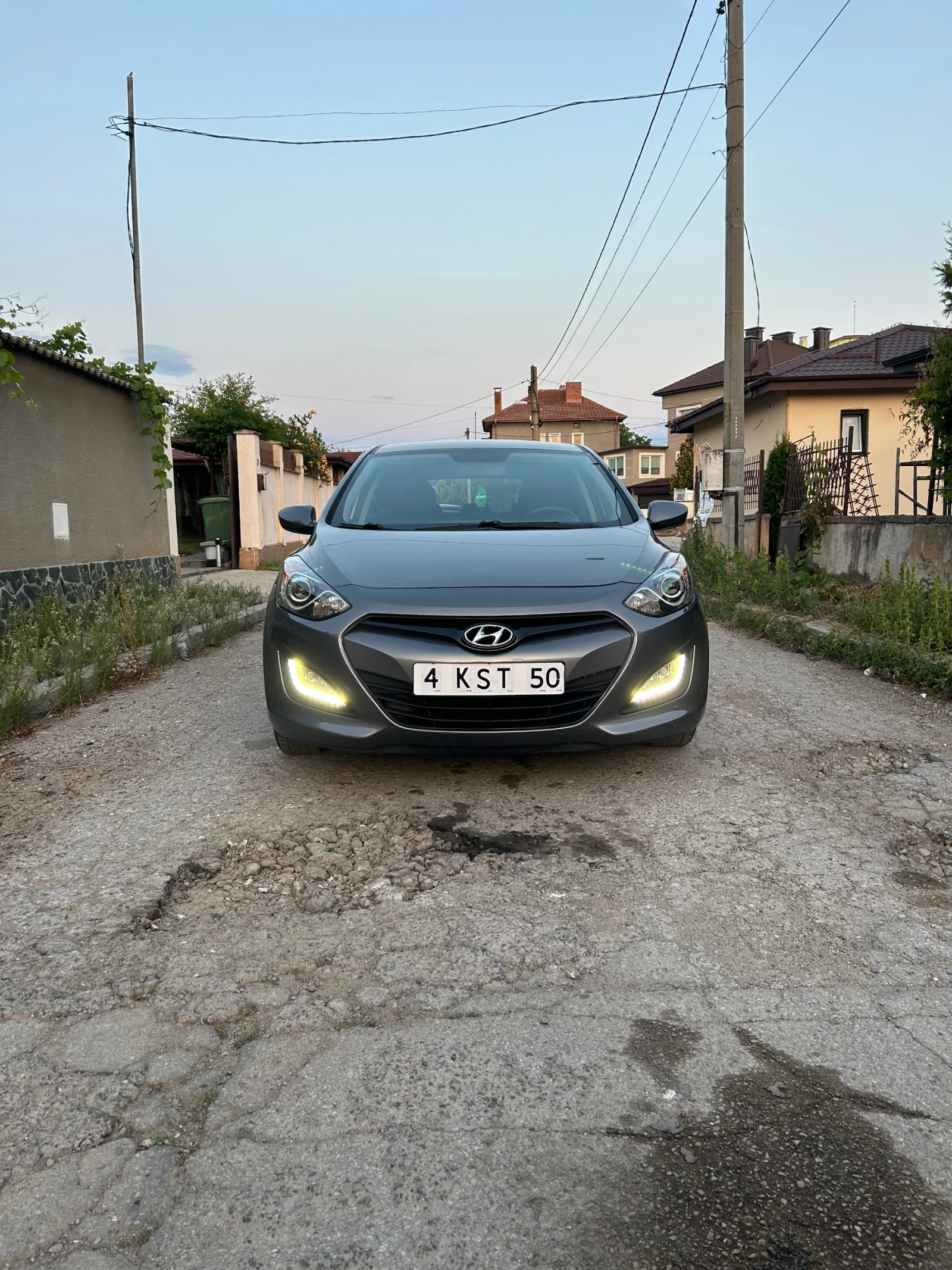 Hyundai I30 1.4 99к.с. 6 скорости.