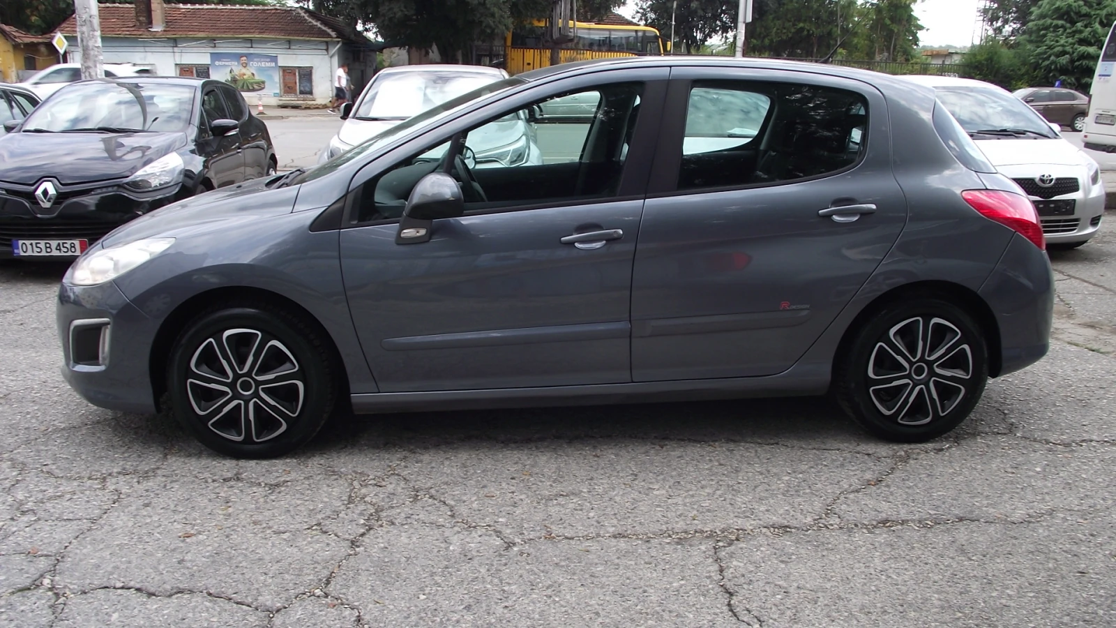 Peugeot 308 1.6.d.92.k.c.R.desing., снимка 6 - Автомобили и джипове - 55810070