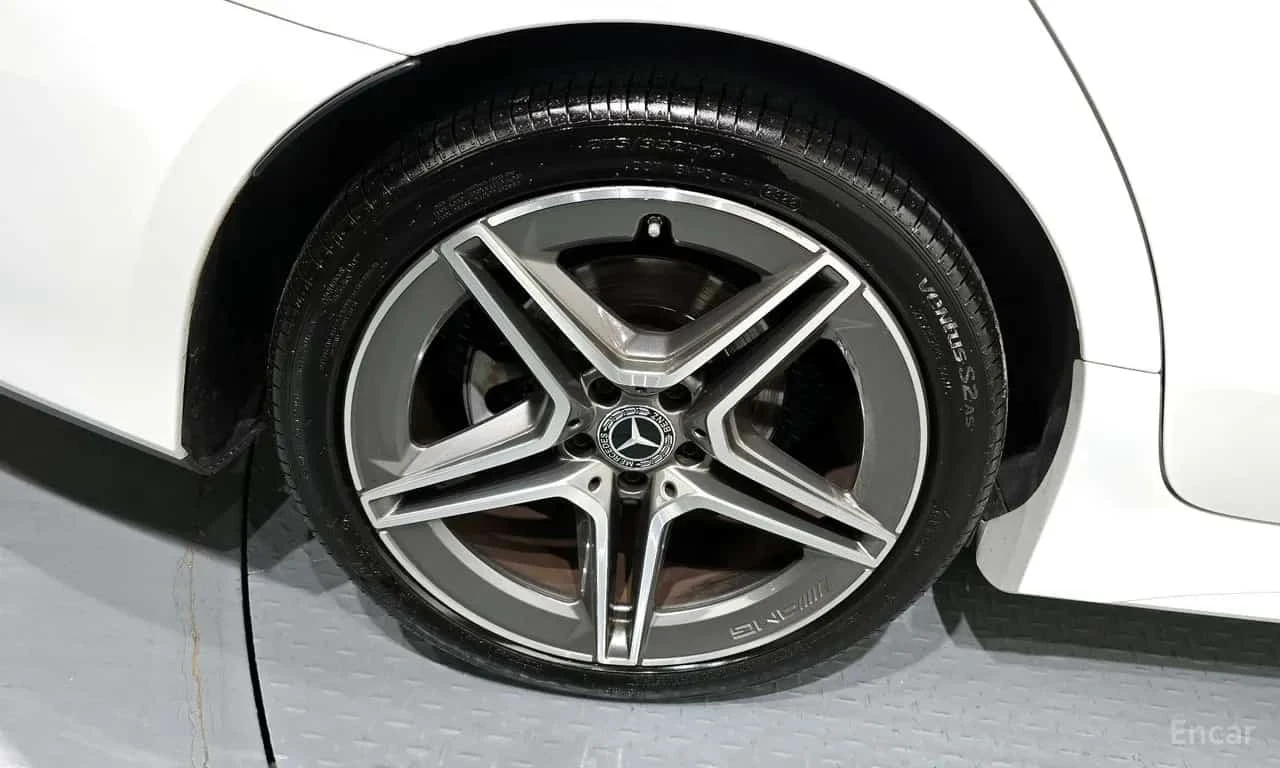 Mercedes-Benz CLS * CLS300d AMG Line * ����� �� ����������� | Mobile.bg � ����������� 5