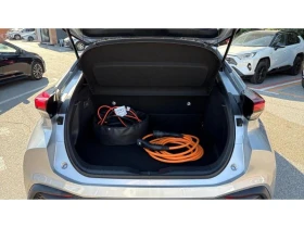 Toyota C-HR 2.0PHEV SELECTION, снимка 10