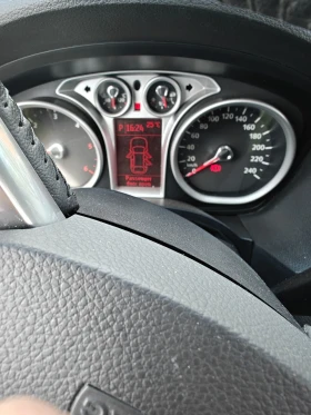 Обява за продажба на Ford Kuga 4х4 163кс 2000куб дизел ПЪЛНА с Екстри  ~19 490 лв. - изображение 8