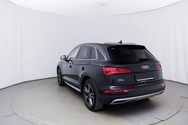 Audi Q5 TDI, снимка 3 - Автомобили и джипове - 47541736