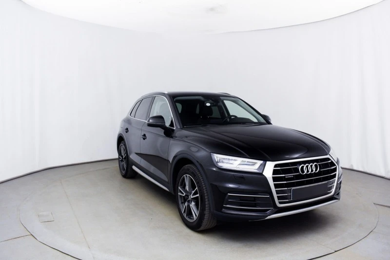 Audi Q5 TDI, снимка 4 - Автомобили и джипове - 47541736